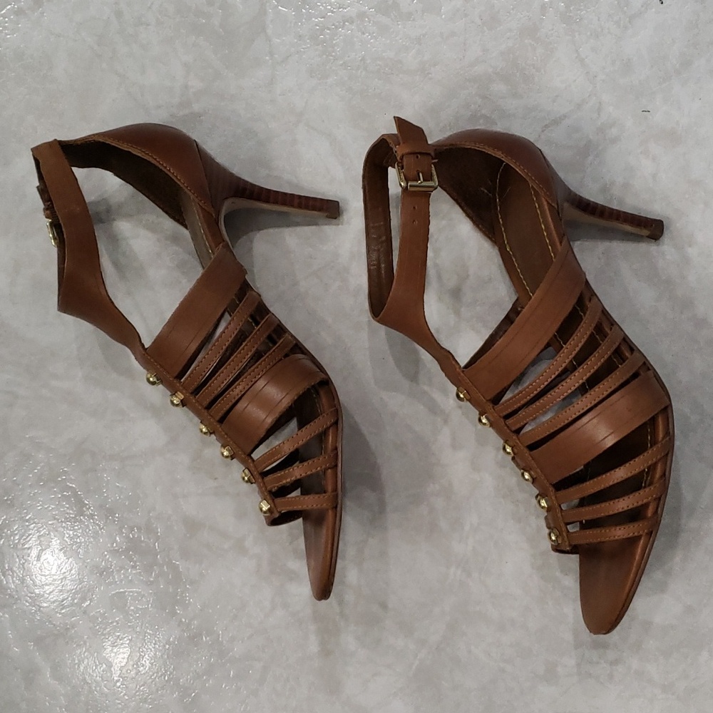 Ivanka Trump heels - Picture 2 of 9